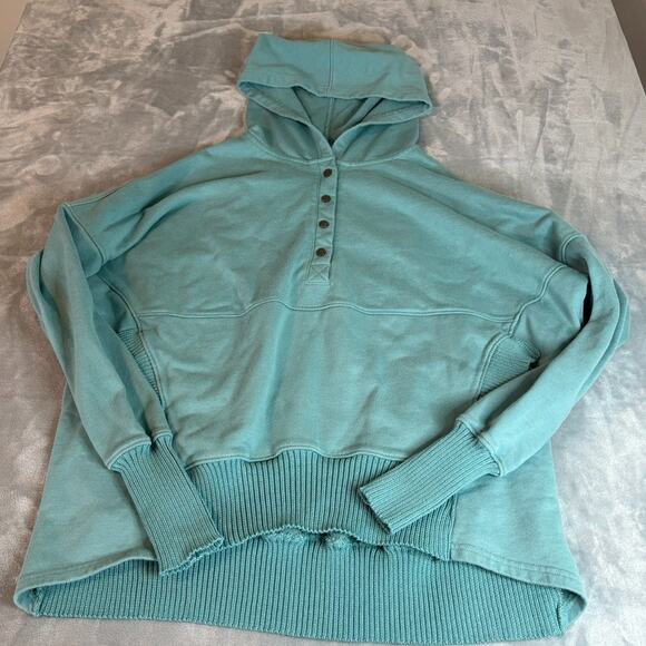 Bucket List Tops - Bucketlist Pullover Button Up Hoodie Women's Size M teal Oversized thumb holes